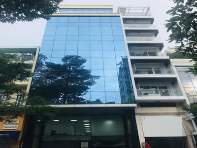 Bán nhà 7 tầng mặt phố thái thịnh  dt 163 m2, giá 70 tỷ. 0