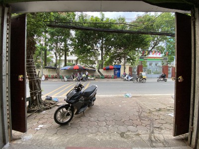 Cần bán nhanh lô đất tặng nhà đối điện cao đẳng truyền hình 1