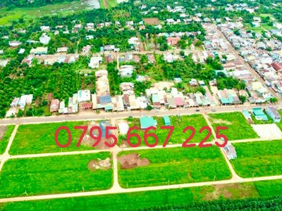 Đất nền có Sổ đỏ trung tâm khu dân cư hành chính Huyện Krong năng chỉ 6tr/m2 1