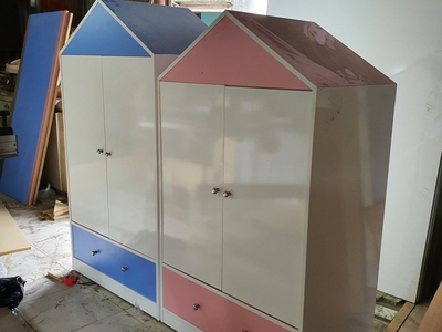 Tủ ái baby xì tin hết nấc. 1