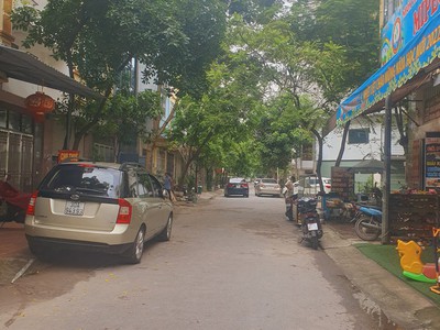 Bán lk 120m2, khu đấu giá tân triều. phân lô vỉa hè - kinh doanh spa - xây tòa văn phòng thì quá 0
