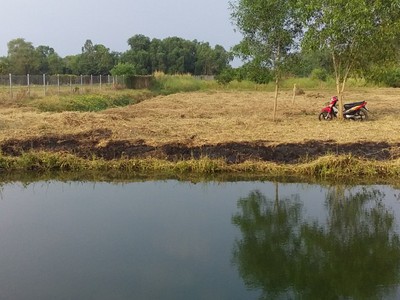Chính chủ cần bán gấp đất mặt tiền 2