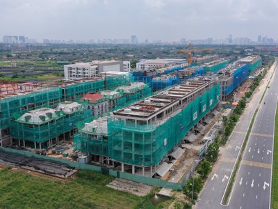 Cần bán suất ngoại giao Shophouse Avenue Gerden Tây Thăng Long căn LK1-xx đường 17m 3