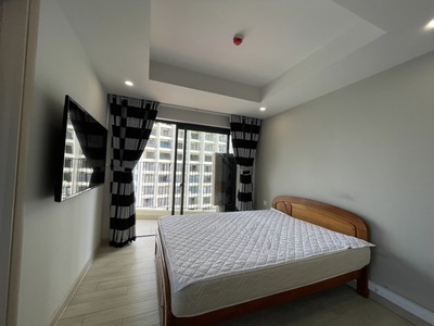 Cho thuê căn hộ 2 phòng ngủ nội thất cơ bản tại gold coast, nội thất không đẹp nên giá rẻ. 2