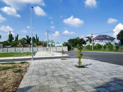 Chính chủ ngộp bank gửi bán gấp lô đất xã Tân Phú Trung. SHR 3