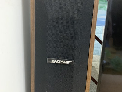 Bán đôi loa bose 402W như hình ảnh anh em bác nào có nhu cầu alo nhé 1