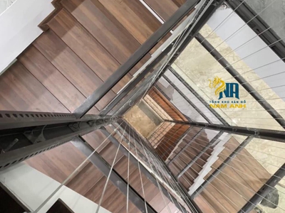 Những lí do bạn nên làm tâm mặt bậc cầu thang gỗ công nghiệp 3