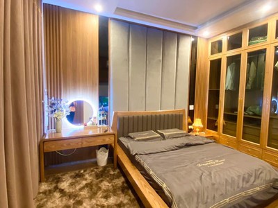 Bán gấp nhà kđt văn quán hà đông, xây 5 tầng, đường 2 ô tô tải tránh, vỉa hè, kinh doanh đỉnh 2