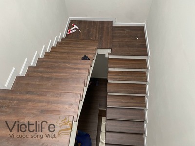 Những lí do bạn nên làm tâm mặt bậc cầu thang gỗ công nghiệp 7