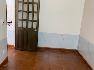 Cho thuê nhà nguyên căn DT:67m2 đường xe hơi, khu Nguyễn Thị Định, Q2 3