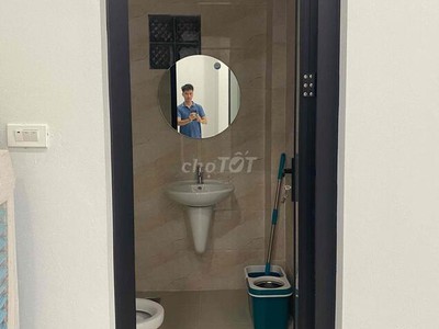 Cho thuê tầng 1. 2 để kinh doanh hoặc làm văn phòng 158 Nguyễn Sơn 0