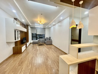 Gia đình cần bán căn góc 2pn t02 0