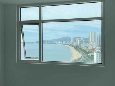Bán cắt lỗ căn hộ 2 phòng ngủ view phố biển tại mường thanh 04 trần phú, giá rẻ bất ngờ chốt nhanh 0