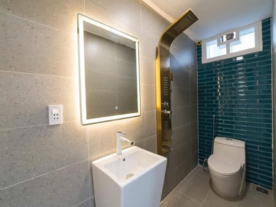 Bán gấp Hà Huy Tập, Ô Tô Tránh, 3 Tầng Cứng, Tặng Nội Thất, Vị Trí Bậc Nhất Thanh Khê Chỉ 5 Tỷ. 0