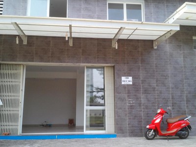 2 tỷ mua ngay shophouse 108m2, 1 trệt, 1 lầu. sổ hồng riêng, cho thuê hoặc kinh doanh 100tr /tháng 0