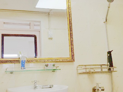 Cần bán vội căn hộ chung cư q.bìnhthạnh, phan văn trị 75m2, .2.5tỷ sổ hồng. 0