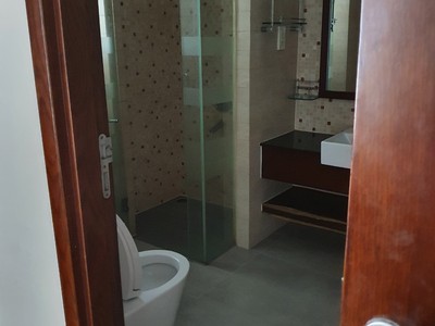 Bán căn hộ chung cư EverRich đường Lê Đại Hành, P.15, Q.11. - Tầng 19: 109m2, 3PN, 2WC, 3ML, đầy đủ 2
