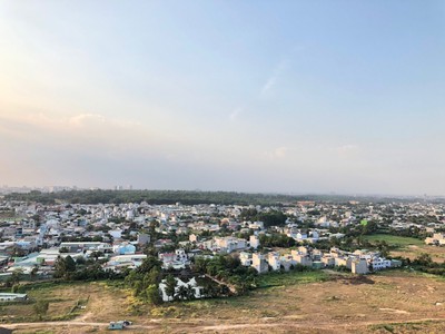 Cho thuê căn hộ chung cư 2PN2WC có nội thất và 3 máy lạnh ở Vinhome Grand Park quận 9 6