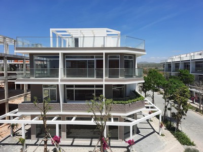 Chiếc khấu siêu khủng đến 20, sổ hồng từng căn, chỉ 1,2 tỷ sở hữu ngay nhà phố Thanh Long Bay 4