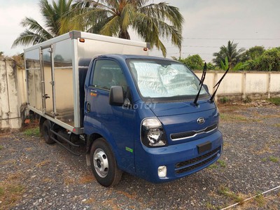 Xe kia k200 0