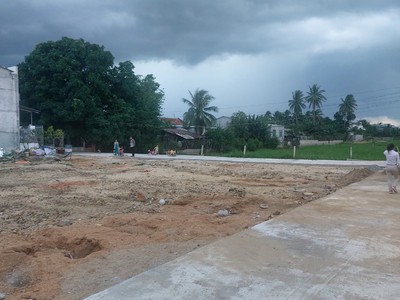 Chính chủ cần ra đi nhanh lô đất 1 sào 3, đường đổ bê tông, sạch sẽ, không gian thoáng mát 3