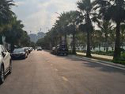 Chính chủ  bán gấp  nhà mặt phố gần phố ngô gia tự dt 90 m giá chỉ nhỉnh 10 tỷ 0