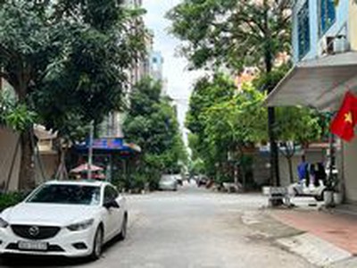 Cực hiếm nhà bán nhỏ xinh ,mặt phố tân mai dt 15m, 5 tầng ,3 tỷ. 0