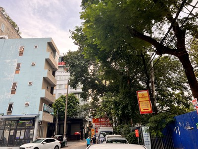 Ba đình, ngọc khánh, phân lô cán bộ - 2 thoáng - hiếm nhà bán,55mx4t, oto, giá chỉ 8,6 tỷ. 1