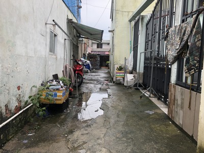 Bán nhà nát 4.2x14m, gần Chợ Xuân Thới Sơn, Hóc Môn 0