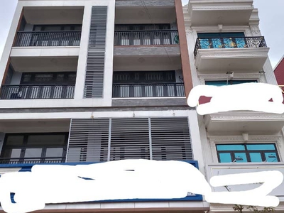 Chủ cần bán nhà mặt phố chiến thắng, hà đông, 45m2, mặt tiền 4m2, nhỉnh 5 tỷ. mặt phố kinh doanh 0