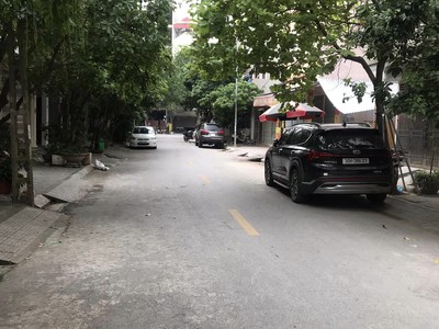 Mặt phố Trần Đăng Ninh, 78m2, MT7.6m, vỉa hè, kinh doanh, mặt tiền quyền lực, full nội thất xịn xò. 4