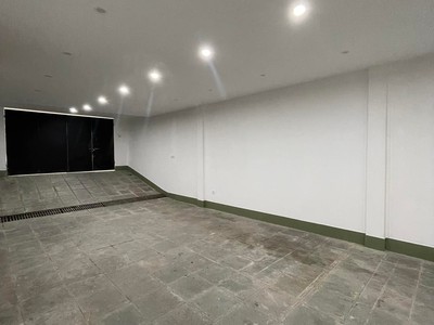 Bán nhà phố Trần Thái Tông Cầu Giấy 6 Tầng 130m2 55 tỷ 2