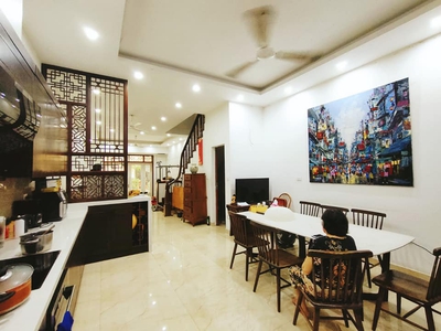 Bán lk kđt nam cường 75m 5 tầng mặt tiền 5m nhỉnh 9 tỷ 3