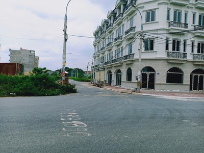 Bán lk lai xá sát trường đại học thành đô: 77m2 4 tầng phù hợp v.phòng, k.doanh,miễn tg. 4