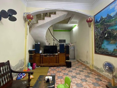 Bán nhà 2 tầng ngõ 213 thiên lôi 0