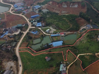 Mảnh đất tại Phiêng Luông Mộc Châu có sẵn 500m2 thổ cư. Thích hợp kinh doanh.Biện độ lợi nhuận cao 0