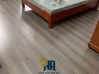 Sàn gỗ cốt đen cao cấp Massif chất lượng châu Âu 6