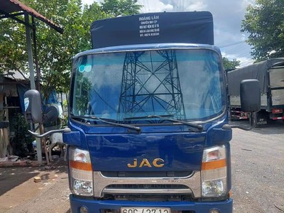 Cần bán gấp xe tải hiệu jac trọng tải 1t990 sản xuất 2017 - thùng mui 1