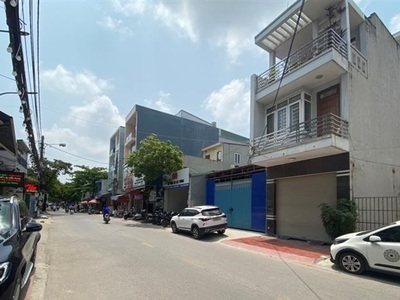 Bán nhà mặt đường Thiên Lôi kinh doanh sầm uất 171m 0