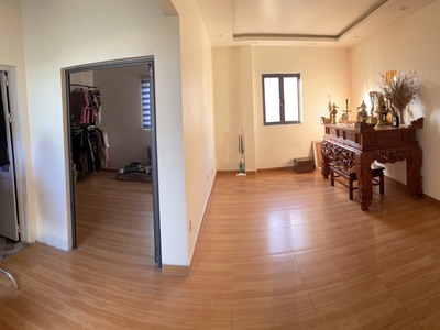 Bán nhà 3 tầng mặt ngõ trại lẻ ô tô đỗ cửa 6
