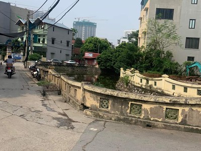 Hơn 59 tr/m2 - mảnh đất đẹp - phố Cầu Cốc - hàng xóm Vinhom Smart city 1