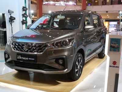 Suzuki Ertiga Hybrid đủ màu 0