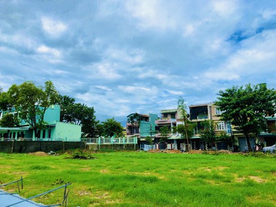 Còn hai lô liền kề ngay trung tâm Đà Nẵng, giá cực rẻ hơn thị trường hiện nay 0