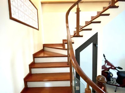 Chính chủ cần tiền bán gấp nhà dv dương nội - dt 50m2 x 5 tầng - mt 4m, giá 8.6 tỷ 1