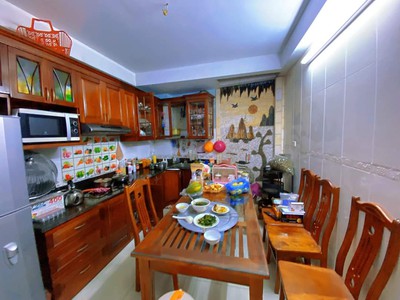 Bán Nhà Cầu Giấy ngõ oto 35m 5tầng mặt tiền rộng  kinh doanh  nhỉnh 3 2