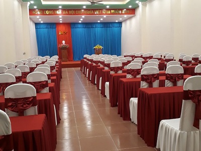 Bán khách sạn đã đầy đủ full nội thất toạ lạc ngay trên trục chính đại lộ hùng vương 2