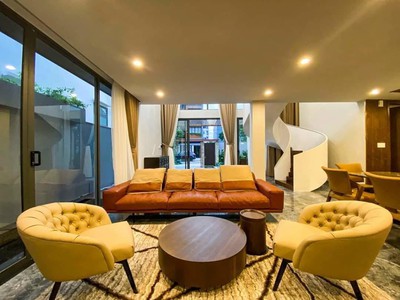 Bán nhanh căn Biệt thự Nam Việt Á- Chuẩn Resort  270m2-MT15m-Hồ Bơi- Gía 27.5 TỶ.-Thương lượng mạnh 9