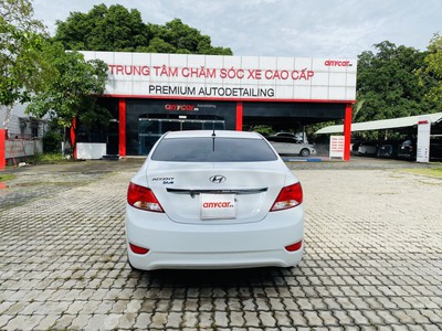 Chính chủ bán xe Huyndai Acent Blue bản cao cấp nhất 2018 1