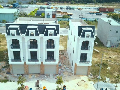 Nhà phố thương mại Thành Phố Mới - Bình Dương 0