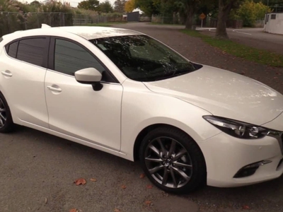 Mazda3 hatback 2017 Trắng đẹp hiếm độc. 3